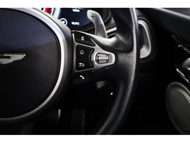 DB11 ローンチエディション ダークナイトレザー 純正20インチアルミ イエローキャリパー LEDヘッドライト ネクサスキルティング ベンチレーター シートヒーター タッチパッド B&O 純正HDDナビ 全周囲カメラ ETC(19枚目)