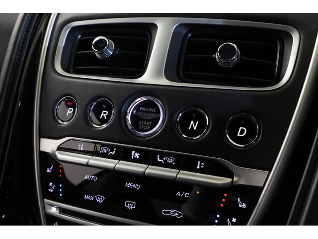 DB11 ローンチエディション ダークナイトレザー 純正20インチアルミ イエローキャリパー LEDヘッドライト ネクサスキルティング ベンチレーター シートヒーター タッチパッド B&O 純正HDDナビ 全周囲カメラ ETC(25枚目)