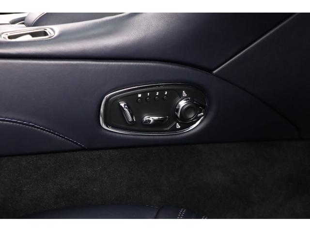 DB11 ローンチエディション ダークナイトレザー 純正20インチアルミ イエローキャリパー LEDヘッドライト ネクサスキルティング ベンチレーター シートヒーター タッチパッド B&O 純正HDDナビ 全周囲カメラ ETC(31枚目)