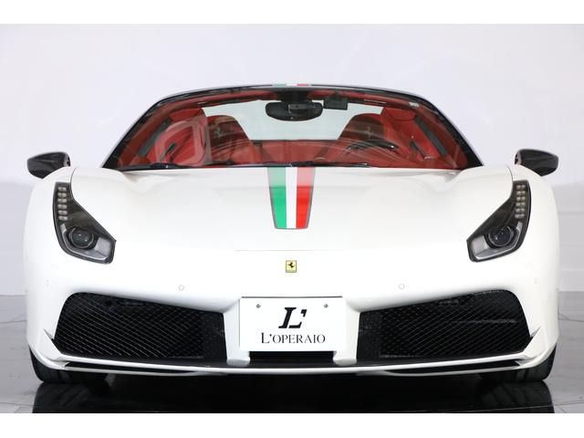４８８スパイダー ベースグレード　左Ｈ　赤革　２０インチ鍛造アルミ　フロントリフト　イエローキャリパー　スポーツエキゾースト　キセノン　カーボンドライバーゾーン　デイトナフル電動シート　ＪＢＬ　純正ＨＤＤナビ　バックカメラ　ＥＴＣ（15枚目）