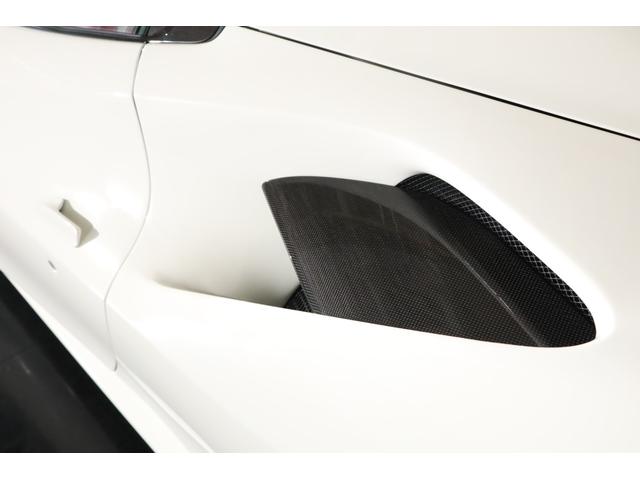 ４８８スパイダー ベースグレード　左Ｈ　赤革　２０インチ鍛造アルミ　フロントリフト　イエローキャリパー　スポーツエキゾースト　キセノン　カーボンドライバーゾーン　デイトナフル電動シート　ＪＢＬ　純正ＨＤＤナビ　バックカメラ　ＥＴＣ（31枚目）