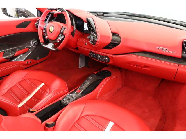 ４８８スパイダー ベースグレード　左Ｈ　赤革　２０インチ鍛造アルミ　フロントリフト　イエローキャリパー　スポーツエキゾースト　キセノン　カーボンドライバーゾーン　デイトナフル電動シート　ＪＢＬ　純正ＨＤＤナビ　バックカメラ　ＥＴＣ（32枚目）