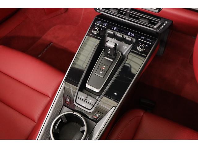 911 911カレラS カブリオレ ボディフルプロテクション施工 20/20インチRSスパイダーホイール スポーツクロノPKGスポ―ツエキゾースト PASM  レッドキャリパー LEDヘッドライト シートヒーター PCMナビ(35枚目)