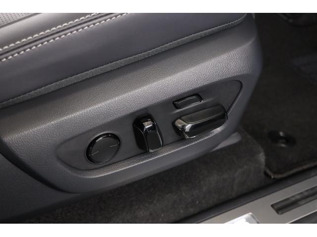 ＧＸ ＧＸ５５０　バージョンＬ　１オーナー　純正２２インチＡＷ　電動サイドステップ　パノラマルーフ　マッサージ機能　ベンチレーター　シートヒーター　クールボックス　ナノイーＸ　マークレビンソン　純正ＳＤナビ　全周囲カメラ　地デジ（13枚目）