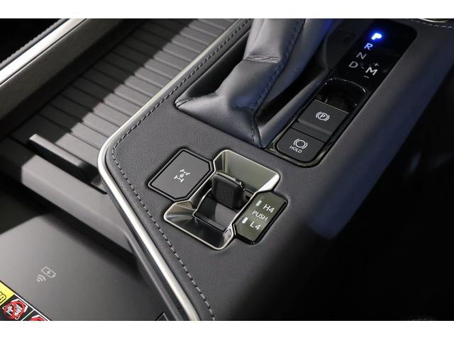 ＧＸ ＧＸ５５０　バージョンＬ　１オーナー　純正２２インチＡＷ　電動サイドステップ　パノラマルーフ　マッサージ機能　ベンチレーター　シートヒーター　クールボックス　ナノイーＸ　マークレビンソン　純正ＳＤナビ　全周囲カメラ　地デジ（36枚目）
