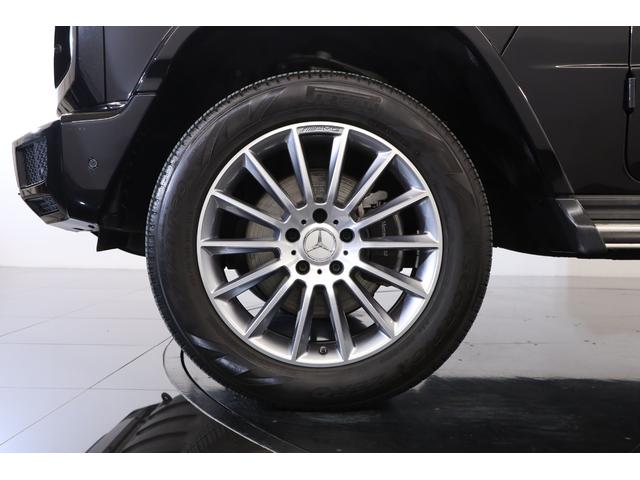 Ｇクラス Ｇ４００ｄ　ＡＭＧライン　白革　純正２０インチアルミ　アダプティブサス　サンルーフ　ダイヤモンドステッチ　マッサージ機能　ベンチレーター　イオナイザー　ＬＥＤヘッドライト　ブルメスター　純正ＨＤＤナビ　全周囲カメラ　地デジ（5枚目）