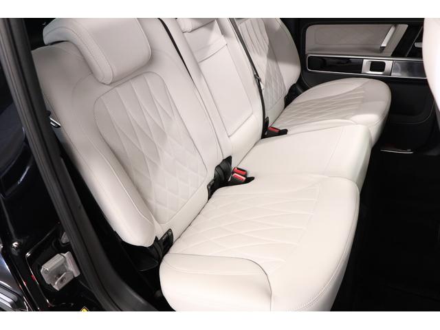 Ｇクラス Ｇ４００ｄ　ＡＭＧライン　白革　純正２０インチアルミ　アダプティブサス　サンルーフ　ダイヤモンドステッチ　マッサージ機能　ベンチレーター　イオナイザー　ＬＥＤヘッドライト　ブルメスター　純正ＨＤＤナビ　全周囲カメラ　地デジ（15枚目）