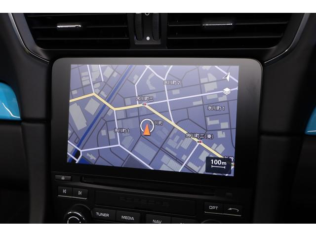 ９１１ ９１１スピードスター　６ＭＴ　世界限定１９４８台　正規Ｄ車２０インチ鍛造アルミ　ＰＣＣＢ　フロントリフト　スポーツクロノ　スポエキ　ＬＥＤヘッドライト　カーボンドアミラー　バケットシート　レッドステッチ　ボース（28枚目）