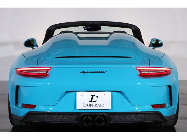 ９１１ ９１１スピードスター　６ＭＴ　世界限定１９４８台　正規Ｄ車２０インチ鍛造アルミ　ＰＣＣＢ　フロントリフト　スポーツクロノ　スポエキ　ＬＥＤヘッドライト　カーボンドアミラー　バケットシート　レッドステッチ　ボース（38枚目）