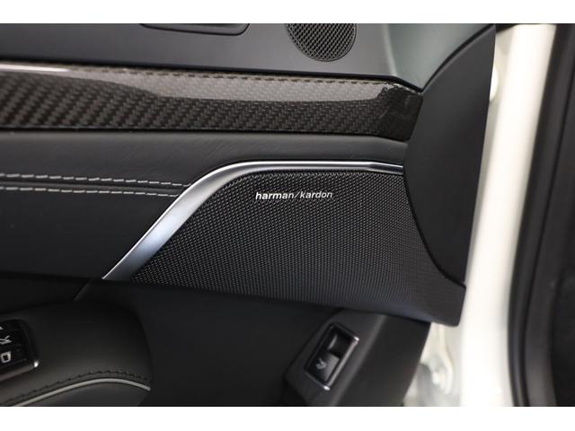 ＳＬ ＳＬ６３　後期モデル　左ハンドル　ＯＰカラー　ＡＭＧカーボンＰＫＧ　マジックスカイコントロール　ＡＭＧスタイリングＰＫＧ　ハーマンカードンサウンド　レーダーセーフティＰＫＧ　純正１９／２０インチアルミホイール（18枚目）