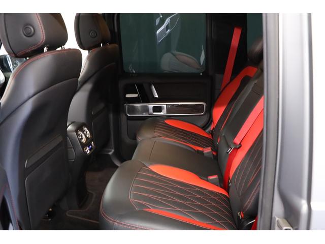 Ｇクラス Ｇ６３　ＡＭＧレザーエクスクルーシブパッケージ　エディション１　左Ｈ　黒／赤革　ＡＭＧ世田谷特注　２２インチ鍛造ＡＷ　スモークＬＥＤライト　サンルーフ　レッドカーボントリム　ダイヤモンドステッチ　マッサージ機能　ベンチレーター　ブルメスター（5枚目）