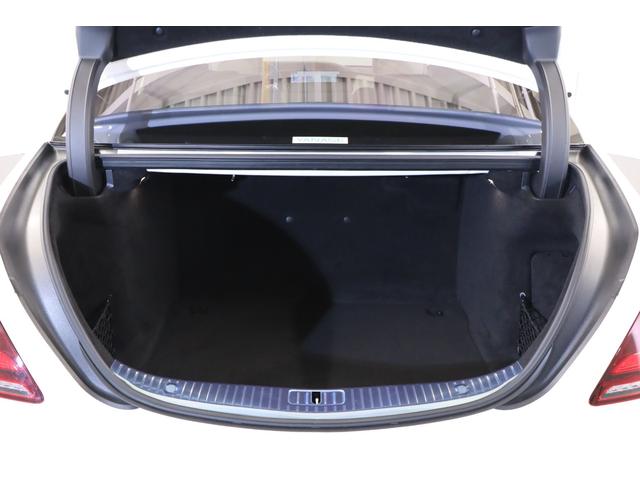 Sクラス S63 4マチック+ロング 後期モデル 有償色 白革 ショーファーPKG 20インチ鍛造アルミ パノラマルーフ LEDヘッドライト マッサージ機能 ベンチレーター ブルメスター リアエンタメ 純正HDDナビ 全周囲カメラ 地デジ(25枚目)