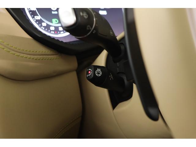 ＤＢＸ ７０７　１オナ　ベージュ革　純正２２インチアルミ　カーボンブレーキ　エアサス　ＬＥＤヘッドライト　クリアテール　ガラスルーフ　電動スポーツプラスシート　前後ベンチレーター　純正ＨＤＤナビ　地デジ（41枚目）