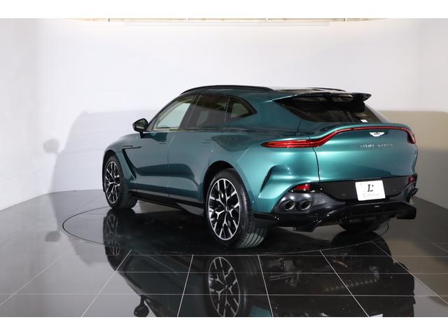 ＤＢＸ ７０７　１オナ　ベージュ革　純正２２インチアルミ　カーボンブレーキ　エアサス　ＬＥＤヘッドライト　クリアテール　ガラスルーフ　電動スポーツプラスシート　前後ベンチレーター　純正ＨＤＤナビ　地デジ（44枚目）