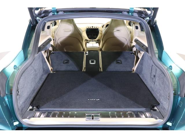 ＤＢＸ ７０７　１オナ　ベージュ革　純正２２インチアルミ　カーボンブレーキ　エアサス　ＬＥＤヘッドライト　クリアテール　ガラスルーフ　電動スポーツプラスシート　前後ベンチレーター　純正ＨＤＤナビ　地デジ（54枚目）