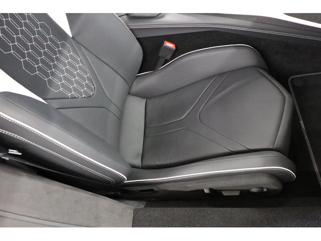 レヴエルト ベースグレード　正規Ｄ車　ＯＰ８５０　フルプロテクション施工車両　２１／２２インチ鍛造ＡＷ　フロントリフト　ブラックスタイルＰＫＧ　黒キャリパー　マトリクスＬＥＤ　ヒーター付フル電動シート　助手席モニター　ＡＣＣ（10枚目）