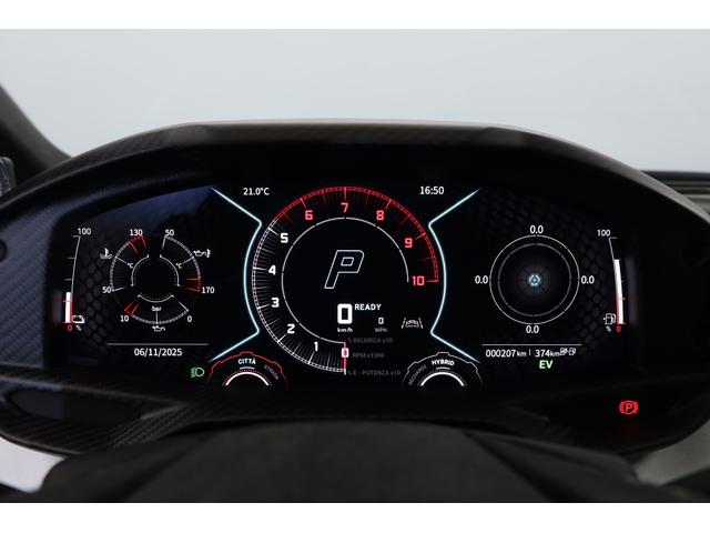 レヴエルト ベースグレード　正規Ｄ車　ＯＰ８５０　フルプロテクション施工車両　２１／２２インチ鍛造ＡＷ　フロントリフト　ブラックスタイルＰＫＧ　黒キャリパー　マトリクスＬＥＤ　ヒーター付フル電動シート　助手席モニター　ＡＣＣ（23枚目）