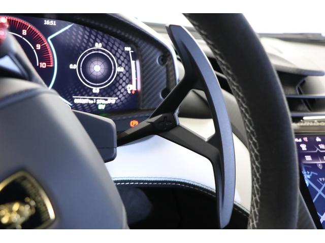 レヴエルト ベースグレード　正規Ｄ車　ＯＰ８５０　フルプロテクション施工車両　２１／２２インチ鍛造ＡＷ　フロントリフト　ブラックスタイルＰＫＧ　黒キャリパー　マトリクスＬＥＤ　ヒーター付フル電動シート　助手席モニター　ＡＣＣ（27枚目）