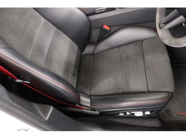 パナメーラ ＧＴＳスポーツツーリスモ　スポーツクロノ　スポエキ　パノラマルーフ　カーボントリムパッケージ　アダプティブスポーツシート　シートヒーター　レッドステッチ／シートベルト　ボーズ　ＰＣＭナビ　全周囲カメラ　純正２０インチホイール（6枚目）