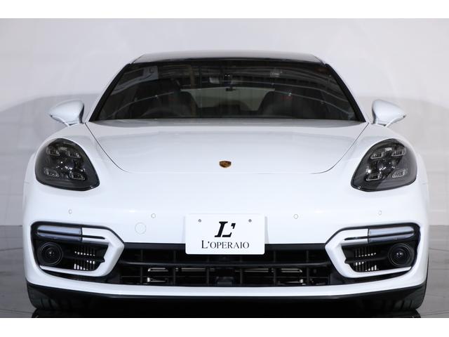 パナメーラ ＧＴＳスポーツツーリスモ　スポーツクロノ　スポエキ　パノラマルーフ　カーボントリムパッケージ　アダプティブスポーツシート　シートヒーター　レッドステッチ／シートベルト　ボーズ　ＰＣＭナビ　全周囲カメラ　純正２０インチホイール（23枚目）