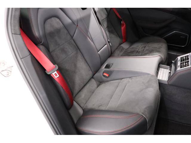 パナメーラ ＧＴＳスポーツツーリスモ　スポーツクロノ　スポエキ　パノラマルーフ　カーボントリムパッケージ　アダプティブスポーツシート　シートヒーター　レッドステッチ／シートベルト　ボーズ　ＰＣＭナビ　全周囲カメラ　純正２０インチホイール（49枚目）