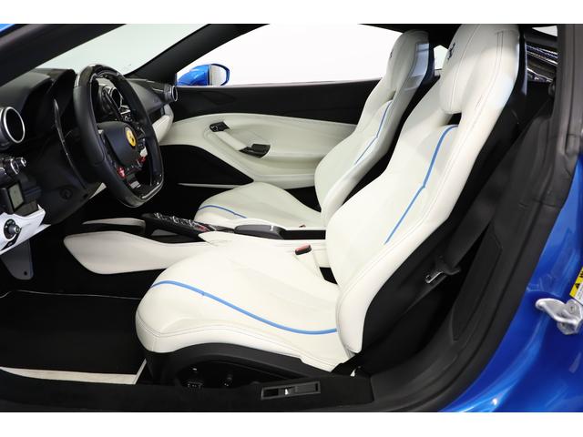 Ｆ８トリブート ベースグレード　左Ｈ　白革　２０インチ鍛造アルミ　フロントリフト　カーボンＦスポイラー／Ｒディフューザー　カーボンステアリング／センタートンネル　フル電動シート　シートヒーター　純正ＨＤＤナビ　バックカメラ　ＥＴＣ（2枚目）