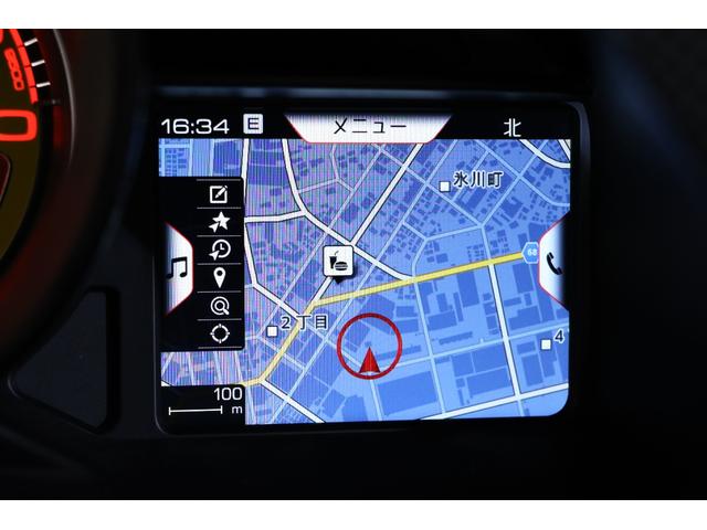 Ｆ８トリブート ベースグレード　左Ｈ　白革　２０インチ鍛造アルミ　フロントリフト　カーボンＦスポイラー／Ｒディフューザー　カーボンステアリング／センタートンネル　フル電動シート　シートヒーター　純正ＨＤＤナビ　バックカメラ　ＥＴＣ（12枚目）