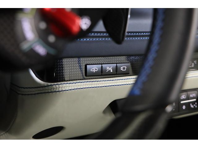 Ｆ８トリブート ベースグレード　左Ｈ　白革　２０インチ鍛造アルミ　フロントリフト　カーボンＦスポイラー／Ｒディフューザー　カーボンステアリング／センタートンネル　フル電動シート　シートヒーター　純正ＨＤＤナビ　バックカメラ　ＥＴＣ（25枚目）