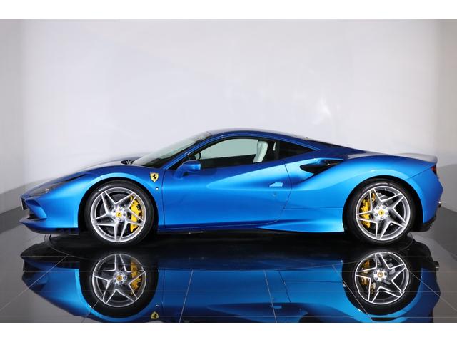 Ｆ８トリブート ベースグレード　左Ｈ　白革　２０インチ鍛造アルミ　フロントリフト　カーボンＦスポイラー／Ｒディフューザー　カーボンステアリング／センタートンネル　フル電動シート　シートヒーター　純正ＨＤＤナビ　バックカメラ　ＥＴＣ（38枚目）