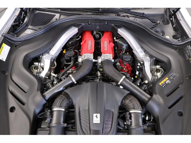 ローマスパイダー ベースグレード　左Ｈ　１オーナー　有償色　茶幌　２０インチ鍛造ホイール　カーボンＦスポイラー／Ｓスカート／Ｒディフューザー　スポーツテールパイプ　カーボンＬＥＤステアリング　フル電動シート　ベンチレーター　ＪＢＬ（7枚目）