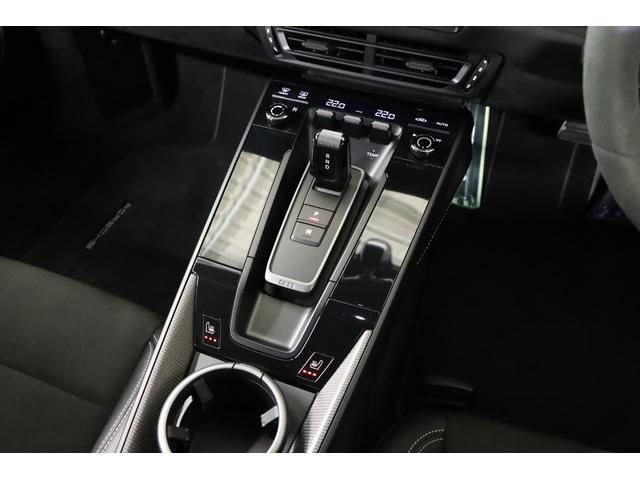 911 911カレラGTS PDK クレヨン 20/21インチ鍛造アルミ スポーツクロノPKG スポーツエキゾースト LEDヘッドライト スポーツシートプラス シートヒーター ステアリングヒーター ボーズ PCMナビ(12枚目)