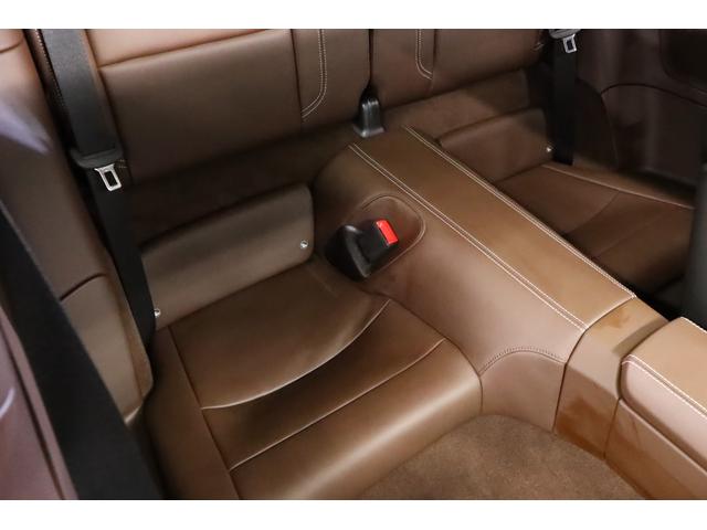 911 911カレラGTS PDK 1オーナー車 OP472 トリュフブラウン革 純正20/21インチアルミ PCCB ブラックエクステリアパッケージ HDマトリクスLED ガラスサンルーフ アダプティブスポーツシート BOSE(10枚目)