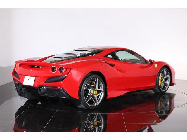 F8トリブート ベースグレード 左H 黒革 20インチ鍛造ホイール フロントリフト イエローキャリパー レーシングシート カーボンドライバーゾーン/センターブリッジ/ダッシュインサート ヘッドレスト刺繍 純正HDDナビ バックカメラ(36枚目)