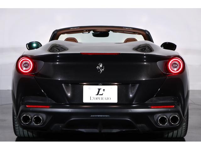 ポルトフィーノ ベースグレード　左Ｈ　イロコレザー　純正２０インチアルミ　ブルーキャリパー　七宝焼　ＬＥＤヘッドライト　フル電動シート　シートヒーター　イロコシートベルト　パドルシフト　純正ＨＤＤナビ　バックカメラ　パークセンサー（40枚目）