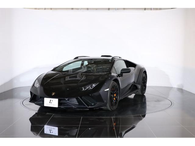 ウラカン ステラート　１オーナー　世界限定１４９９台　ＯＰ合計２２５　左ハンドル　スポーツシート　純正リムズ１９インチモルス鍛造ホイール　ステラートトリム　ＲＥＤＣＣＢブレーキキャリパー　　専用サスペンション（24枚目）