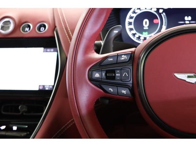 ＤＢＸ ７０７　７０７　１オーナー　カーボンセラミックブレーキ　　サンルーフ　１６ＷＡＹ電動調整機構スポーツプラスシート（24枚目）