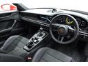 ９１１ ９１１ＧＴ３　ＰＤＫ　１オーナー　ＰＣＣＢ　インテリアＰＫＧ　フロントリフト　ＰＤＬＳティンデットＬＥＤヘッドライト　クロノＰＫＧ　カーボンインテリアＰＫＧ【新車保証Ｒ８年２月迄】（4枚目）