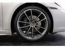 ９１１ ９１１カレラ　カブリオレ　有償色　グレー革　純正２０／２１インチアルミ　スポーツクロノ　マトリクスＬＥＤ　メモリー電動シート　ベンチレーター　シートヒーター　パドルシフト　パワステ＋　ＡＣＣ　ＰＣＭナビ　全周囲カメラ　ＥＴＣ（5枚目）