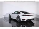 ９１１ターボ　ターボ　ＰＤＫ　１オーナー　走行８００ｋｍ　クレヨン　スポーツクロノパッケージ　スポーツエグゾースト　トラフィックジャム付アダプティブクルーズコントロール　レーンチェンジアシスト（28枚目）