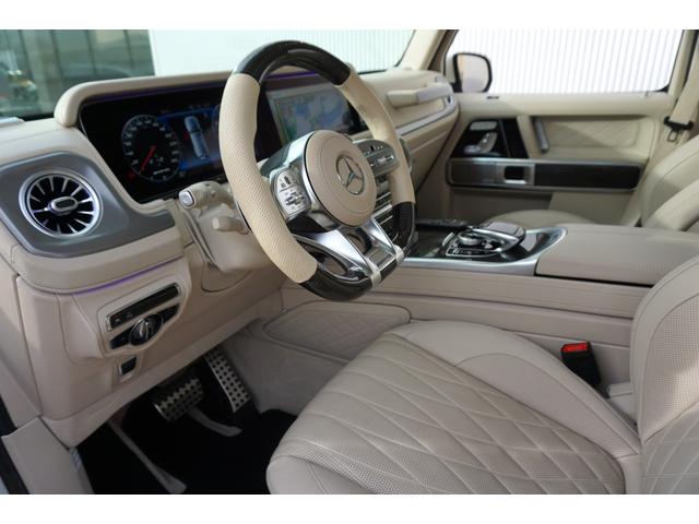 Gクラス G63 AMGレザーエクスクルーシブパッケージ レザーエクスクルーシブPKG HYPERFORGED24 リアエンターHDMI 電動ステップ Fリップ 4本出しマフラー A/Cアンビテント IIDモーションビーム カーボンインテリアPKG(20枚目)