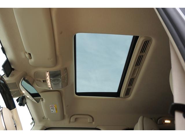 Gクラス G63 AMGレザーエクスクルーシブパッケージ レザーエクスクルーシブPKG HYPERFORGED24 リアエンターHDMI 電動ステップ Fリップ 4本出しマフラー A/Cアンビテント IIDモーションビーム カーボンインテリアPKG(27枚目)