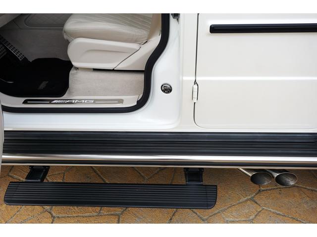 Gクラス G63 AMGレザーエクスクルーシブパッケージ レザーエクスクルーシブPKG HYPERFORGED24 リアエンターHDMI 電動ステップ Fリップ 4本出しマフラー A/Cアンビテント IIDモーションビーム カーボンインテリアPKG(32枚目)
