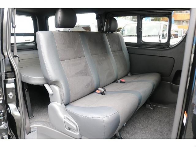 ハイエースバン スーパーGL ダークプライムII BIG-X11インチナビビルトインETC2.0HDMIUSBポートベッドキットフロントスポイラーFLEXオーバーフェンダーネオトレースLEDテールFLEX17インチアルミナスカータイヤローダウン(13枚目)