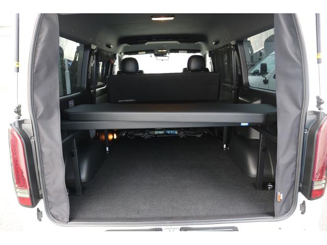 ハイエースバン スーパーGL ダークプライムII RAYS16インチアルミグッドイヤーナスカータイヤフロントスポイラーFLEXLEDテールオーバーフェンダーローダウンカロッツェリアナビETCドライブレコーダーベッドキット防虫ネッリアフィルム(22枚目)