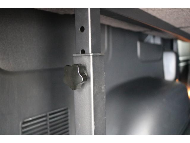 ハイエースバン スーパーGL ダークプライムII RAYS16インチアルミグッドイヤーナスカータイヤフロントスポイラーFLEXLEDテールオーバーフェンダーローダウンカロッツェリアナビETCドライブレコーダーベッドキット防虫ネッリアフィルム(23枚目)