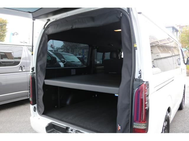 ハイエースバン スーパーGL ダークプライムII RAYS16インチアルミグッドイヤーナスカータイヤフロントスポイラーFLEXLEDテールオーバーフェンダーローダウンカロッツェリアナビETCドライブレコーダーベッドキット防虫ネッリアフィルム(28枚目)