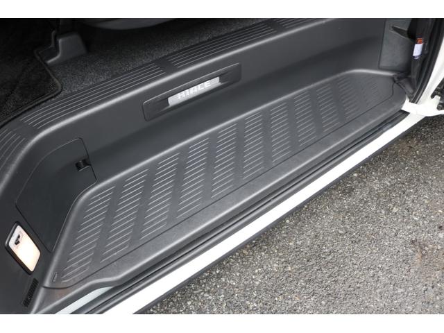 ハイエースバン スーパーGL ダークプライムII RAYS16インチアルミグッドイヤーナスカータイヤフロントスポイラーFLEXLEDテールオーバーフェンダーローダウンカロッツェリアナビETCドライブレコーダーベッドキット防虫ネッリアフィルム(37枚目)