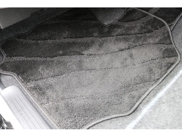 ハイエースバン スーパーGL ダークプライムII RAYS16インチアルミグッドイヤーナスカータイヤフロントスポイラーFLEXLEDテールオーバーフェンダーローダウンカロッツェリアナビETCドライブレコーダーベッドキット防虫ネッリアフィルム(40枚目)