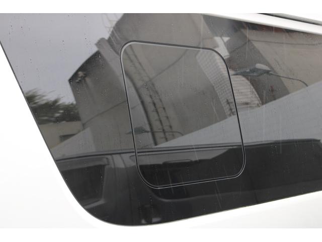 ハイエースバン スーパーGL ダークプライムII RAYS16インチアルミグッドイヤーナスカータイヤフロントスポイラーFLEXLEDテールオーバーフェンダーローダウンカロッツェリアナビETCドライブレコーダーベッドキット防虫ネッリアフィルム(49枚目)