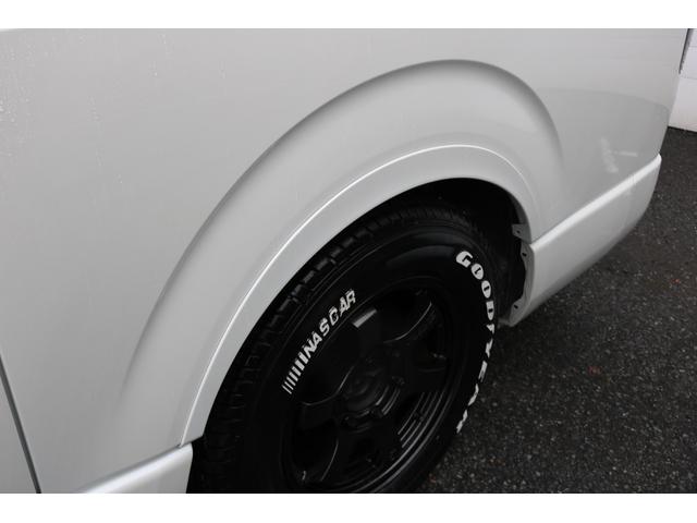 ハイエースバン スーパーGL ダークプライムII RAYS16インチアルミグッドイヤーナスカータイヤフロントスポイラーFLEXLEDテールオーバーフェンダーローダウンカロッツェリアナビETCドライブレコーダーベッドキット防虫ネッリアフィルム(52枚目)
